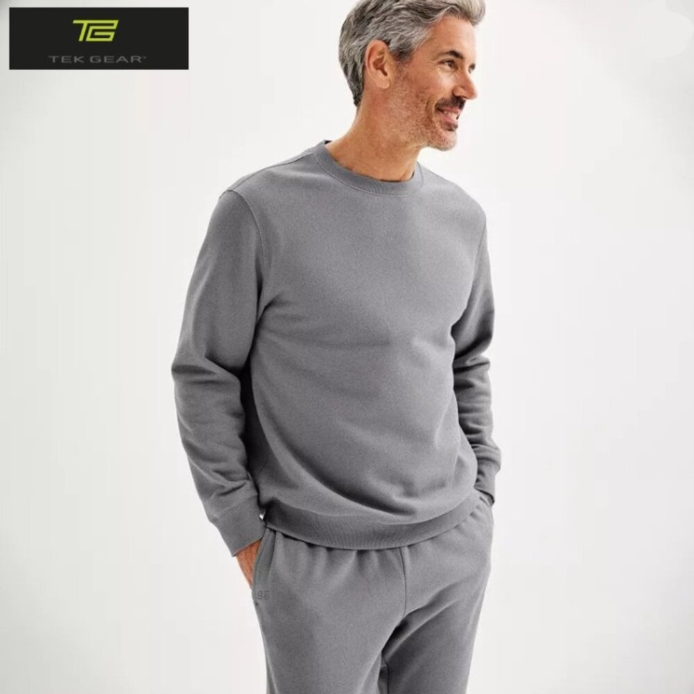 TEK GEAR Men’s Large Gray Ultra Soft Fleece Crewneck Sweatshirt NWT - Picture 9 of 11